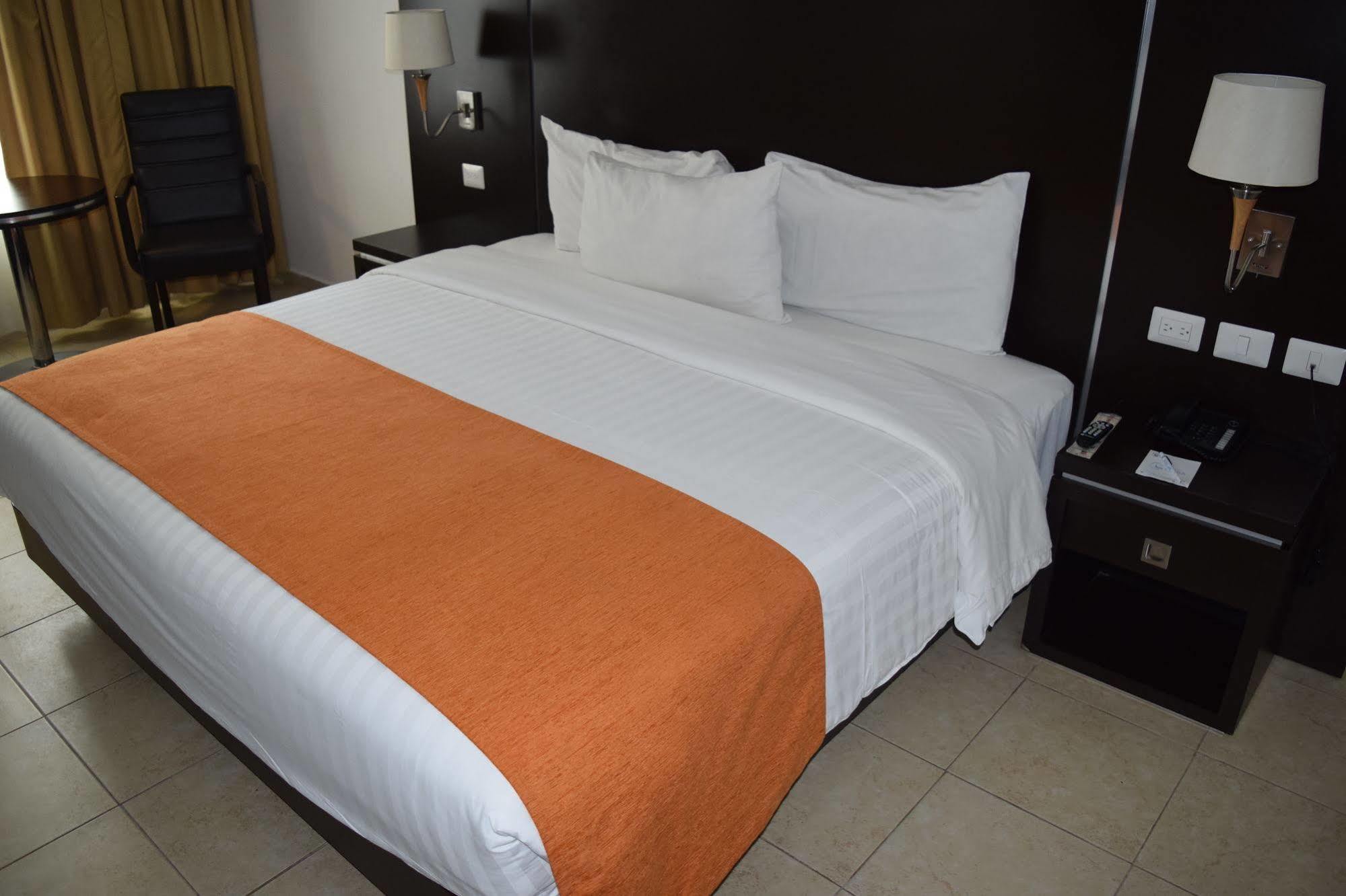 HOTEL OLIBA Boca del Rio Esterno foto